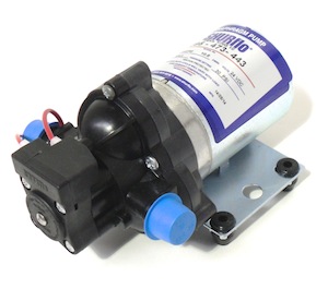 SHURFLO 12 VOLT PUMP 2095-403-143 - THHS - Transport Heating & Hose ...